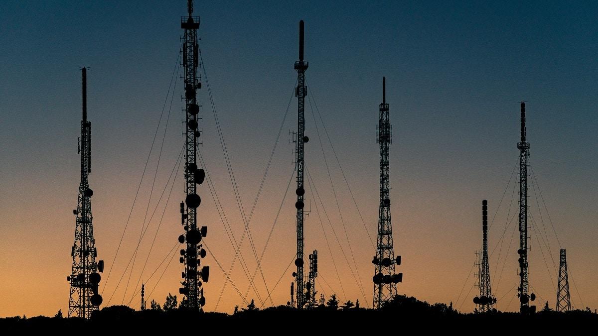 16 Best Telecom Stocks That Need Your Attention - Stocks Telegraph
